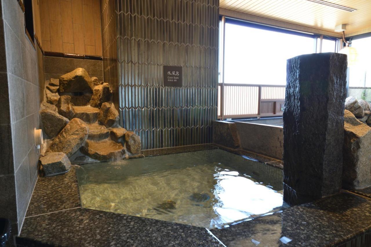 Dormy Inn Takamatsu Chuo Koenmae Natural Hot Spring Exterior foto